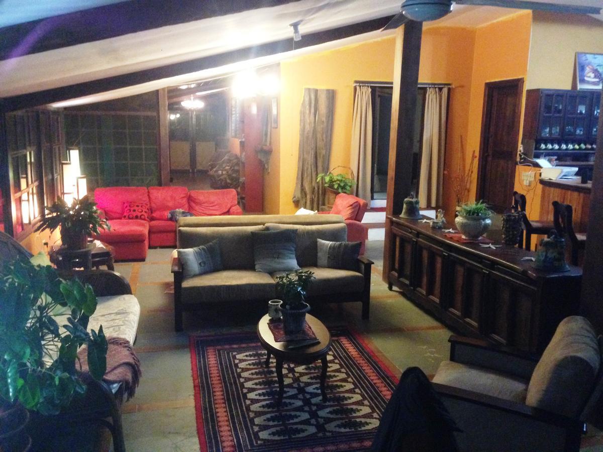 El Risco Hostel: Bed And Breakfast Alto Boquete Exterior foto